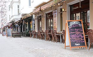 Nein zu mehr Lärmschutz: Grüne und Linke verhindern Allgemeinverfügung in der Simon-Dach-Straße