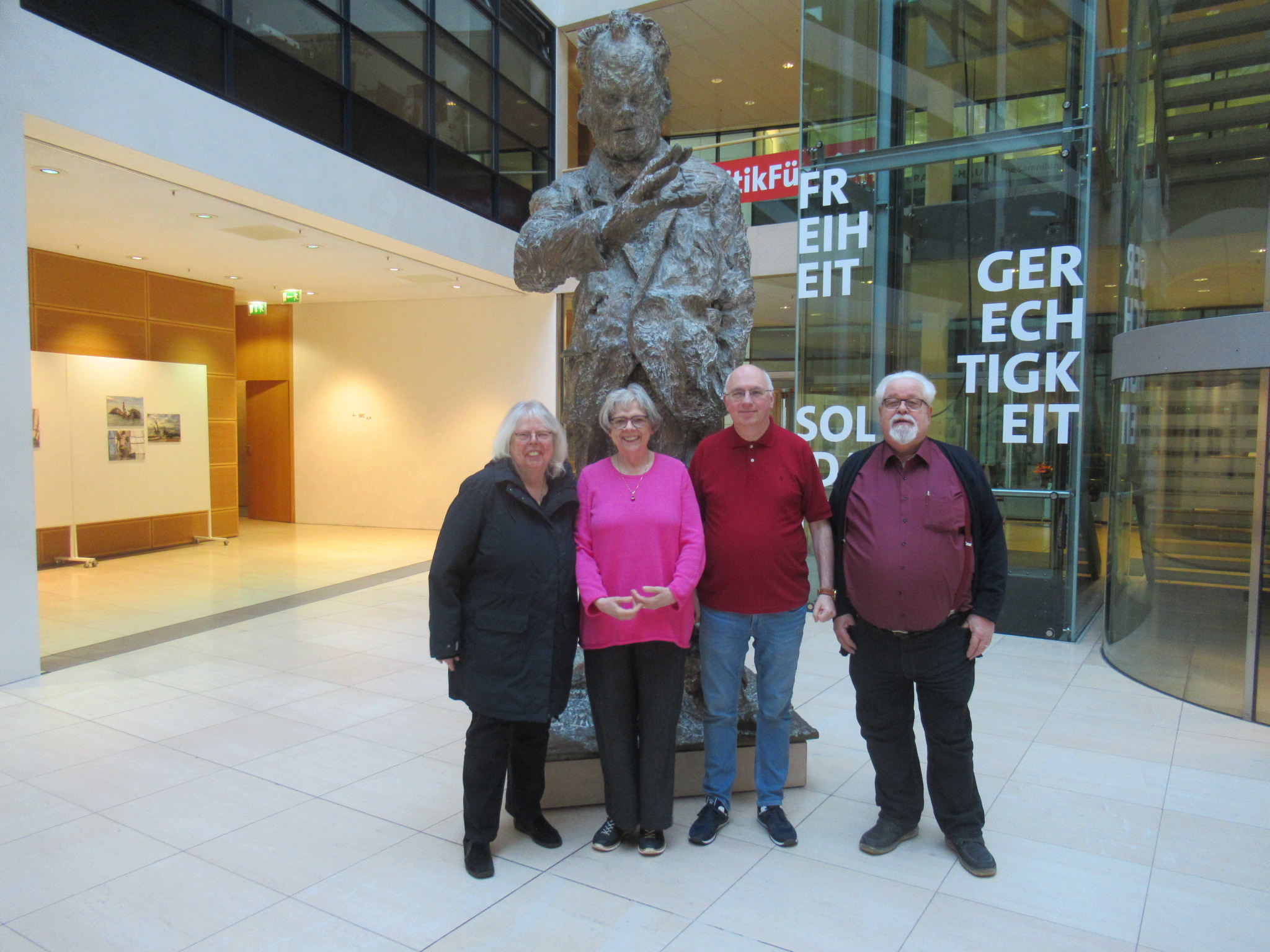 Mit Willys Segen: die AG 60plus der SPD Friedrichshain-Kreuzberg